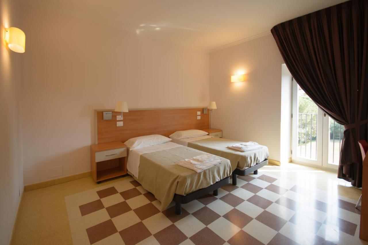 Domus Stella Maris - Casa Per Ferie Hotel Ancona Exterior photo